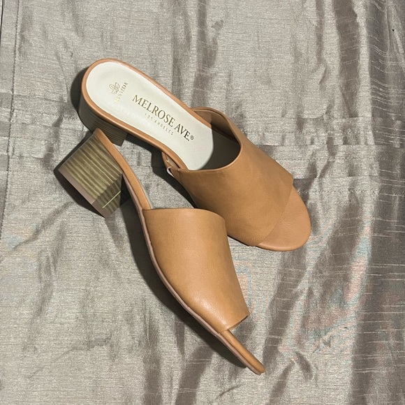 Melrose Ave Carmel mule - Picture 1 of 2